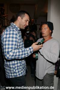Schweiger Barefood 02112016 126