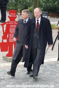 Loki Schmidt 01112010 056