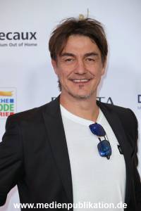 GoldeneBildDerFrau 20112024 1094