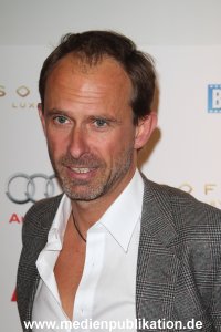 Directors Cut 05102012 198