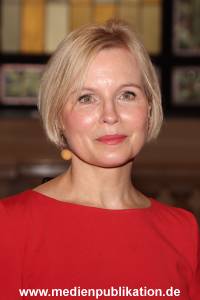 Clare Grey 10092021 021