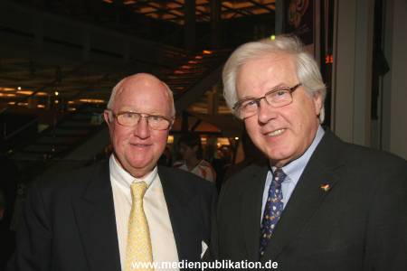 WM Auslosung 09122005 011