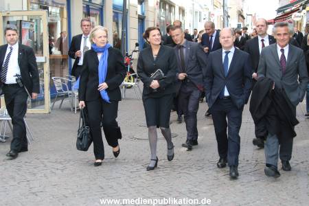 Grass Gedenkfeier 10052015 304