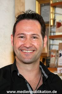 Henze 03032010 004