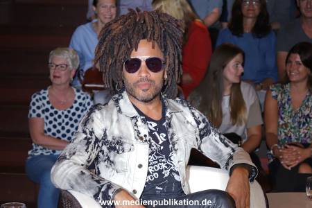 Zufälliges Pressefoto