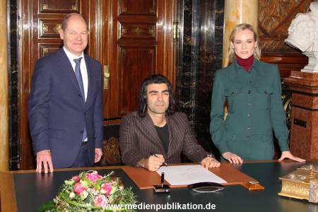 Kruger Akin Rathaus 21112017 002