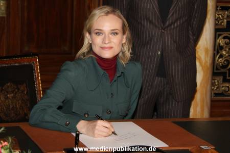 Kruger Akin Rathaus 21112017 012