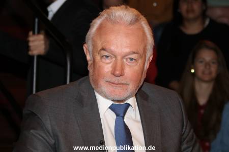 Lanz Sendung1 02052018 050