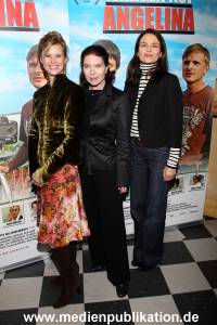 Angelina 05012009 009
