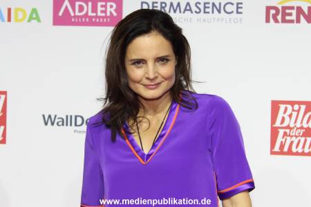 Goldene Bild der Frau 21102017 101