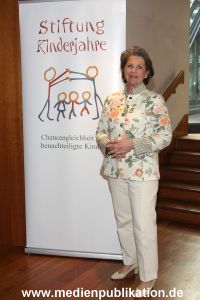 Charity Lunch 19042010 022