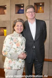 Charity Lunch 19042010 039