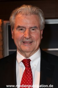 Maischberger 0402 028