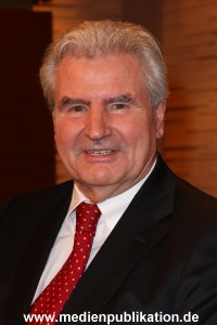Maischberger 0402 032