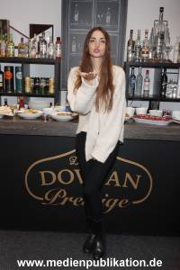 Ekaterina Leonoava 07012022 033