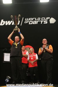Darts Worldcup Finaltag 08062014 088