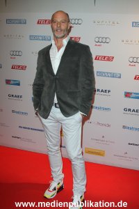 Directors Cut 05102012 102