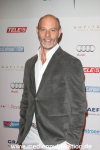 Directors Cut 05102012 108