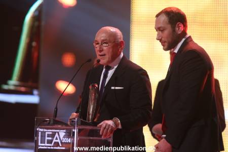 LEA 11032013 450