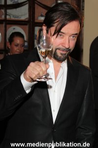 Champagner Preis 07032011 077