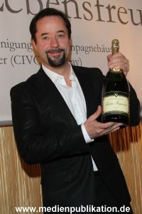 Champagner Preis 07032011 132