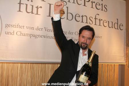 Champagner Preis 07032011 138