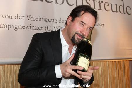 Champagner Preis 07032011 140