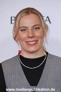 GoldeneBildDerFrau 20112024 1083
