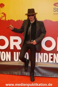 Hinterm Horizont 11112016 548