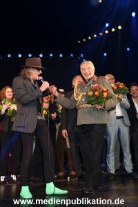 Hinterm Horizont 11112016 655