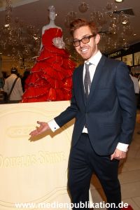 Douglas 20052010 0135