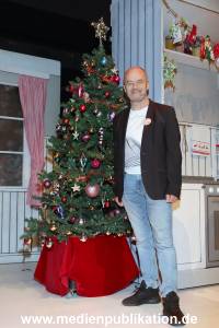 Weihnachtsbaeckerei 18112023 026