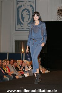 LizMalraux 06082014 197
