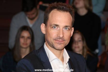 Lanz Sendung1 11042018 009