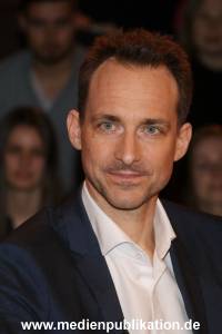 Lanz Sendung1 11042018 042