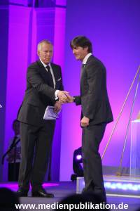 GoldeneSportpyramide 12092015 0379