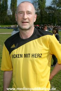 Kicken mit Herz 04052008 021