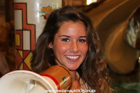 Lombardi Sarah schwimmen 11052015 069