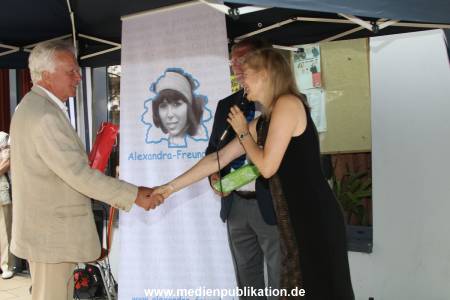 Alexandra Gedenktafel 30072016 129