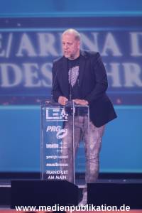 LEA Award 04042016 828