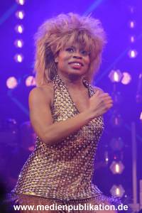 Tina Turner 03032019 0838