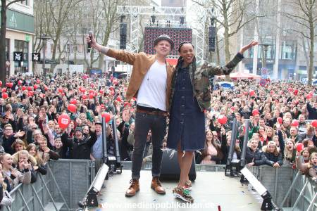 Radio Hamburg Top829 02040218 197
