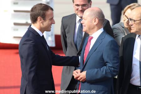 Macron Ankunft G20 039