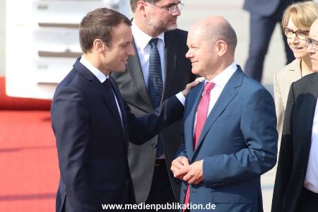 Macron Ankunft G20 054