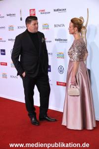 GoldeneBildDerFrau 20112024 1099