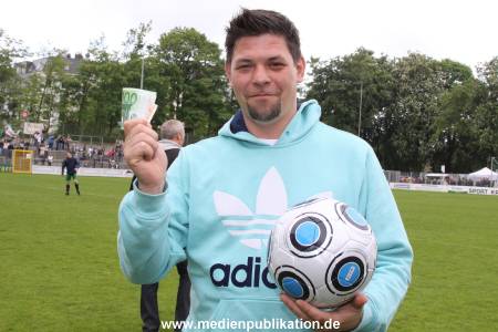 Kicken mit Herz 30052010 013