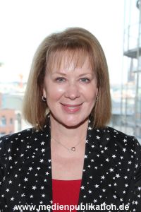 Susan Mallery 05052015 057