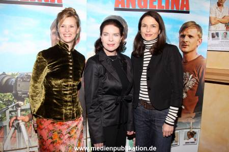 Angelina 05012009 004