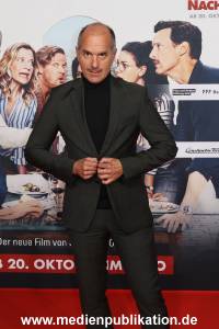 Der Nachname 09102022 108