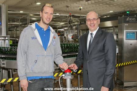 Carlsberg 10Mio Hens 19032014 012